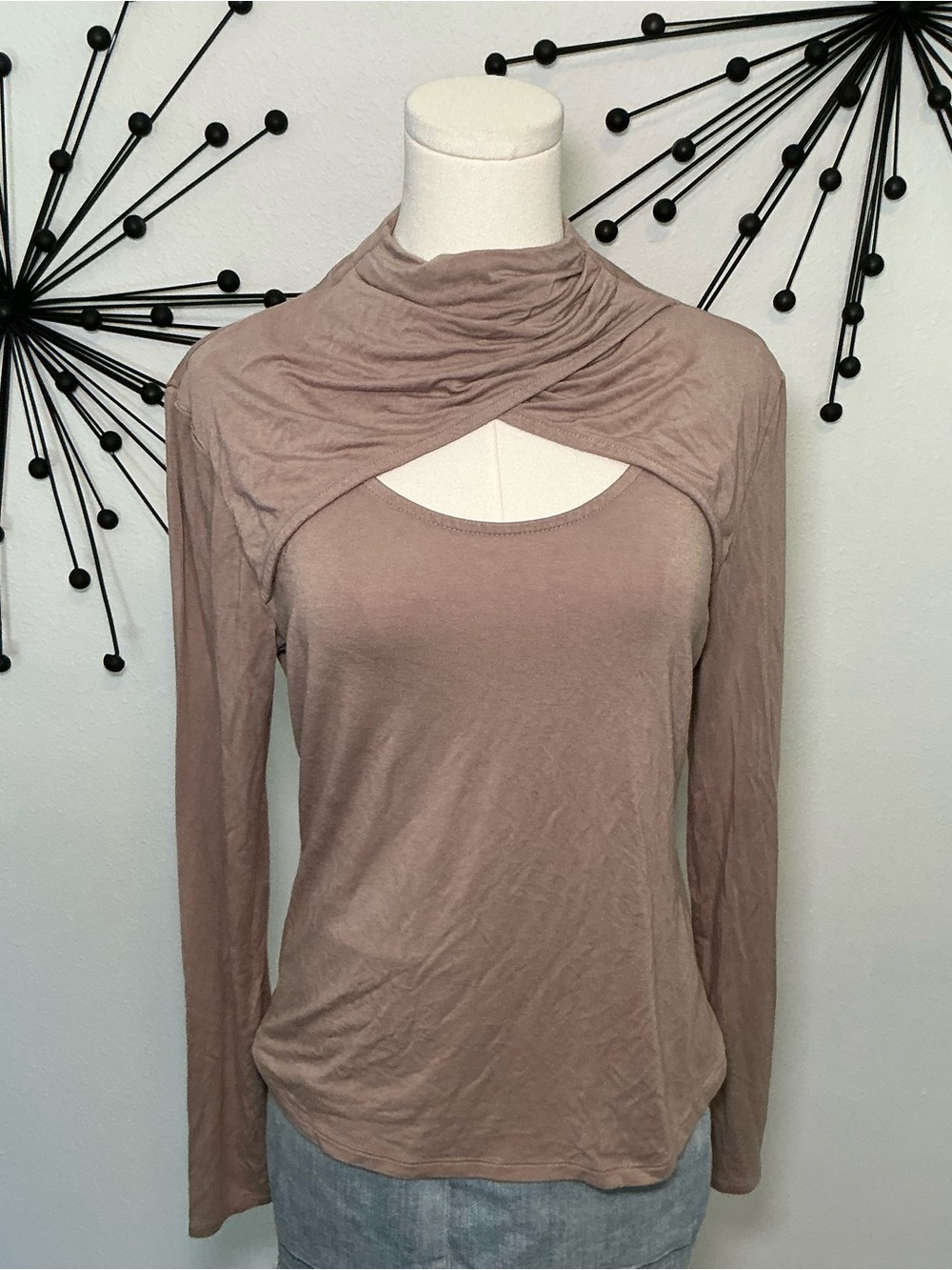 Haute Monde Taupe Cutout Mock Neck Long Sleeve Top XL